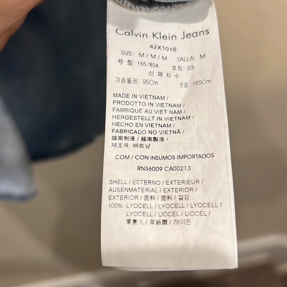 CALVIN KLEIN JEANS WOMEN LONG SLEEVE SHIRT MEDIUM - Picture 5 of 10